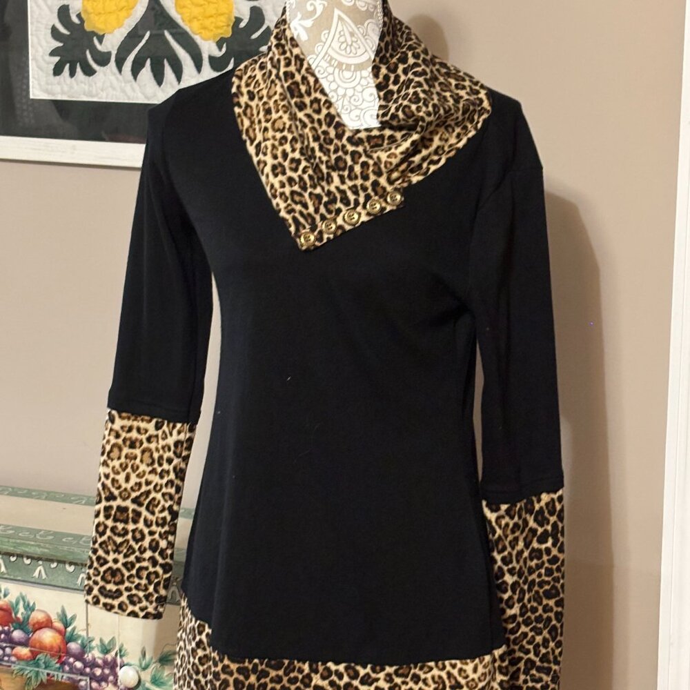 Bebonnie Leopard Print Tunic